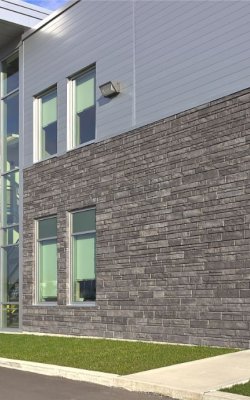 pierre maconnerie pour facade lorado de couleur charbon
